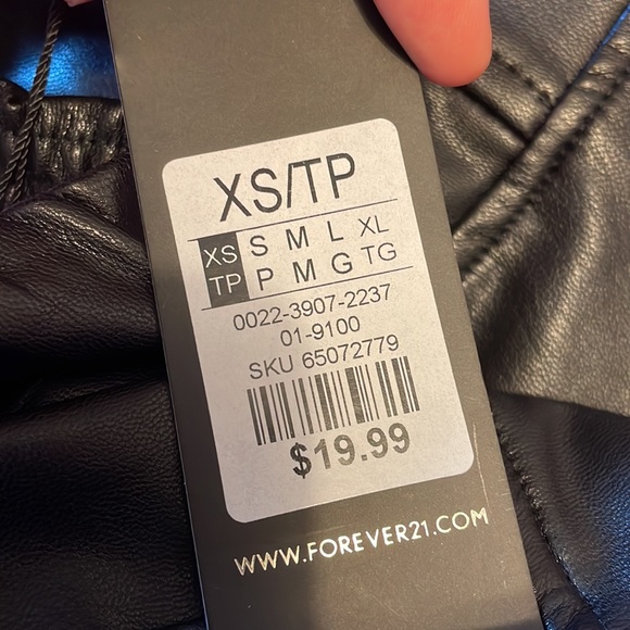 Leather pants - Picture 3 of 3